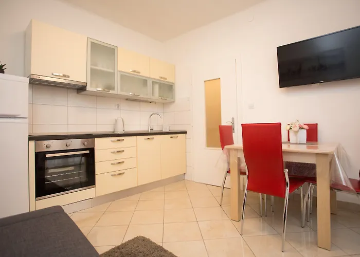 Center Beautiful Apartamento Split